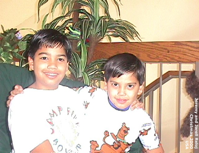 Jeremy and Jarell Reloj   
Christmas 2000   
USA